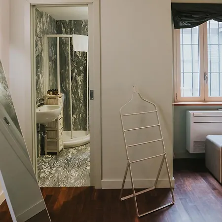 Apartment Prestige Boutique Homes - San Babila Mailand